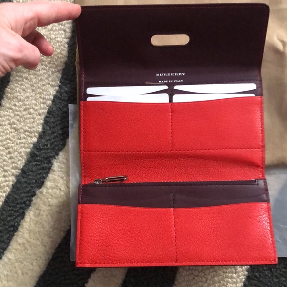 Burberry D Ring Continental Wallet Red NWT - Picture 4 of 4